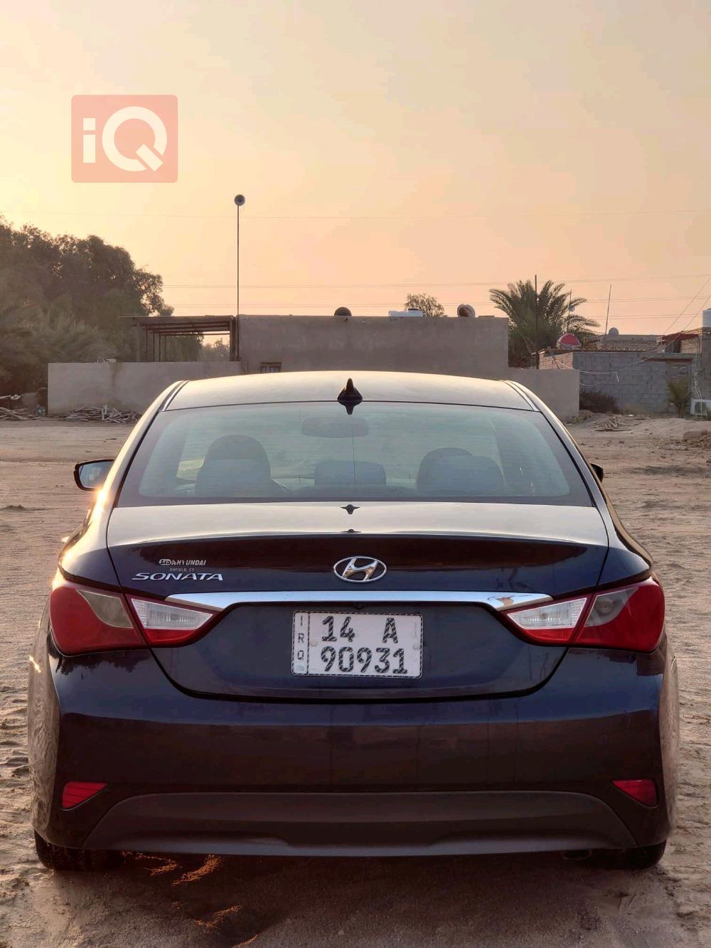 Hyundai Sonata